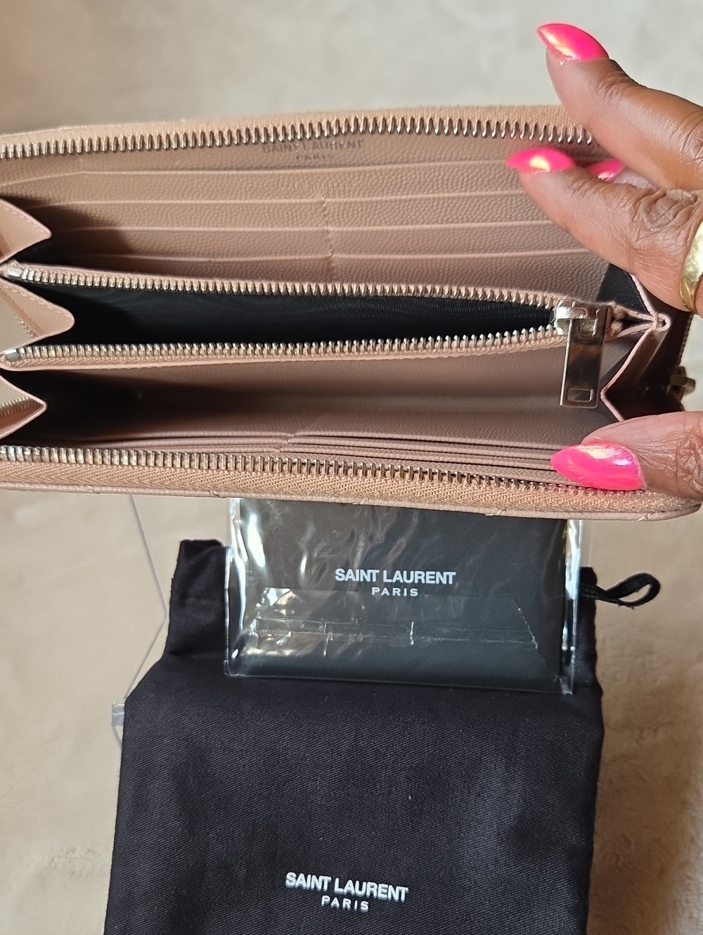 Saint Laurent Light Pink Quilted Zip-Around Wallet with YSL Logo - Picture 5 of 8